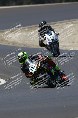 media/Sep-06-2025-CRA (Sat) [[cd32356307]]/Races/Race 1/